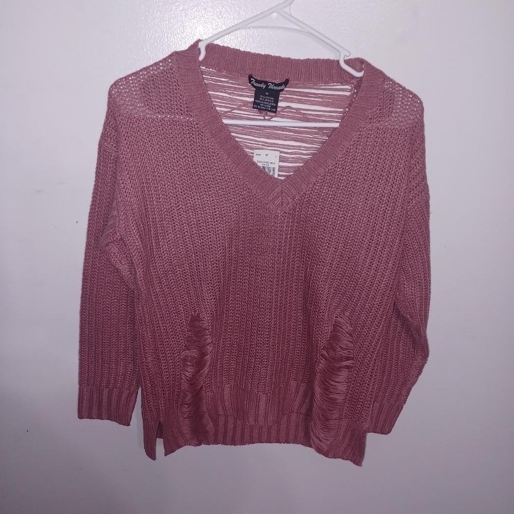 Mauve Trendy Distressed Sweater - W Sz Medium
